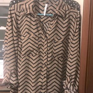 NY Collection Blouse - SIZE MEDIUM